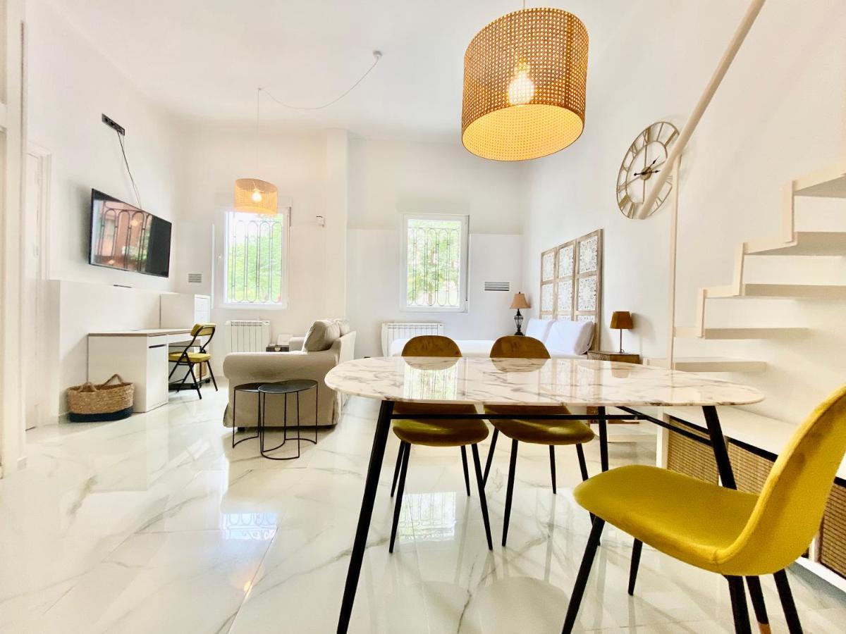 Apartament Charming - *